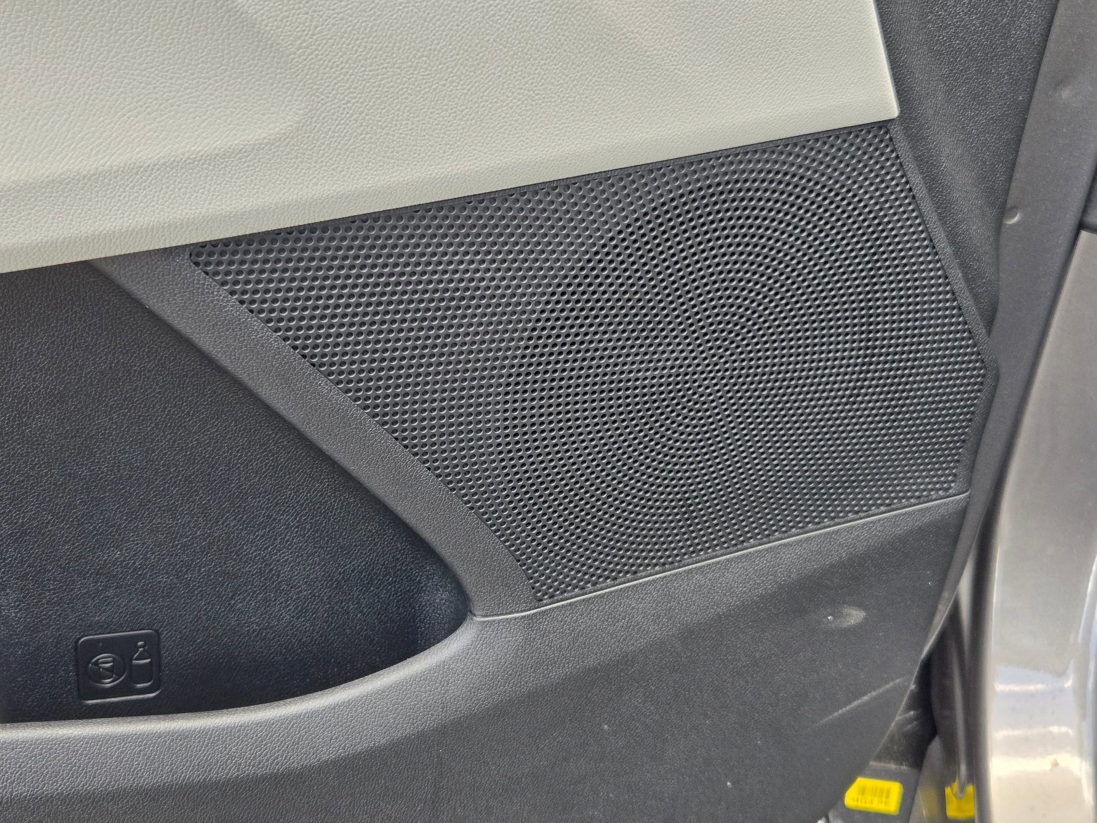 New 2026 Volcanic Sand Kia EX image 21