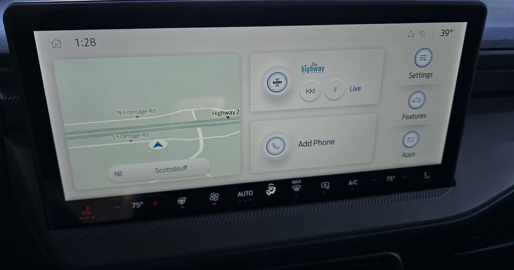 New 2025 White Ford Tremor image 22