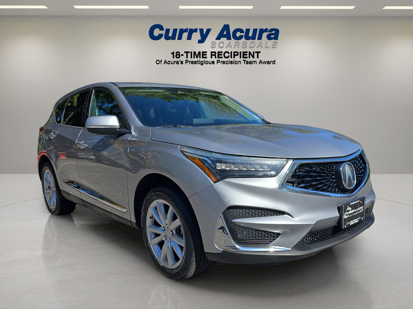 Used 2019 Silver Acura SH-AWD image 7