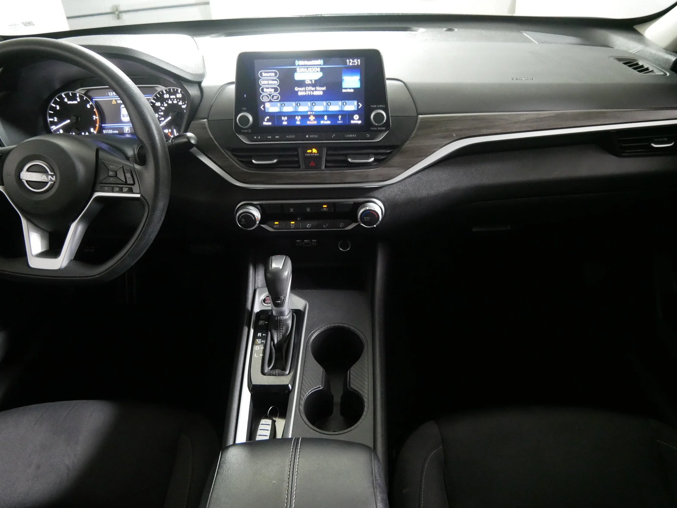 Used 2025 Super Black Nissan SV image 10
