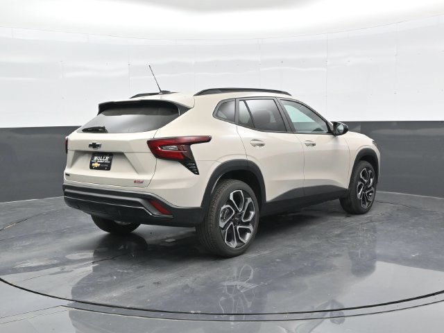 2026 Chevrolet Trax RS - Photo 6