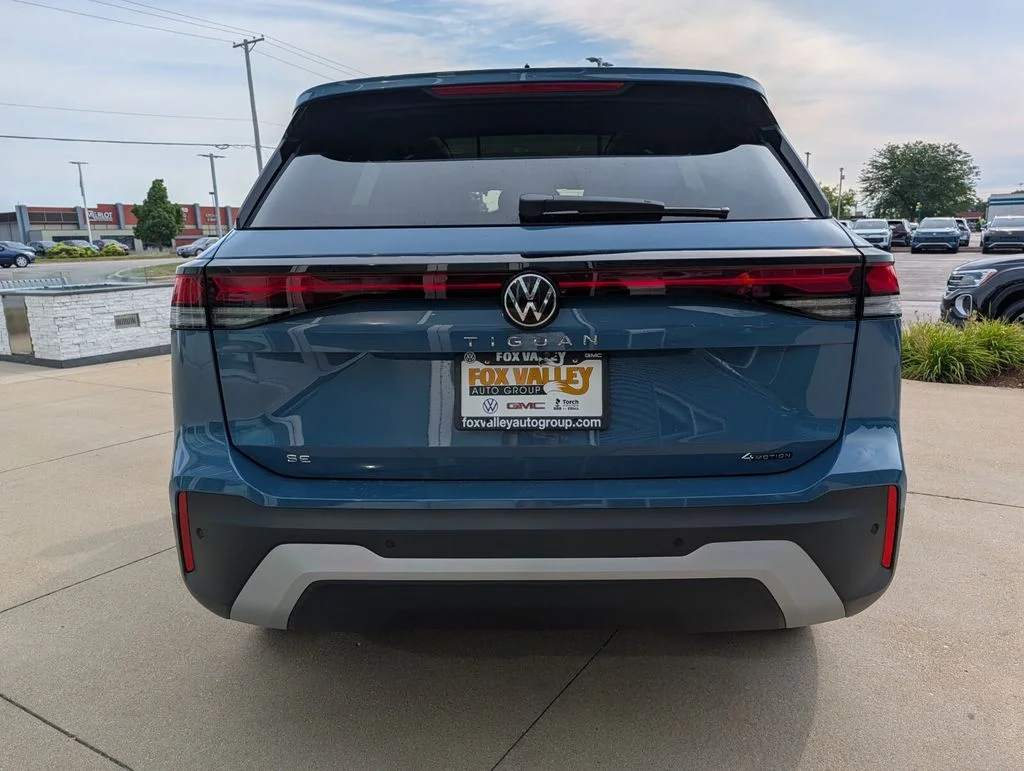 New 2026 Blue Volkswagen 2.0T SE image 4