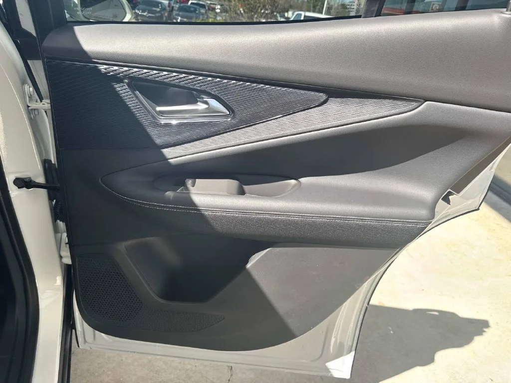 2025 Chevrolet Blazer EV LT - Photo 22