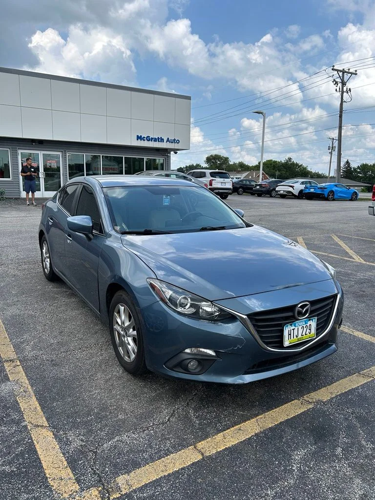 Used 2015 Blue Mazda i Touring image 2