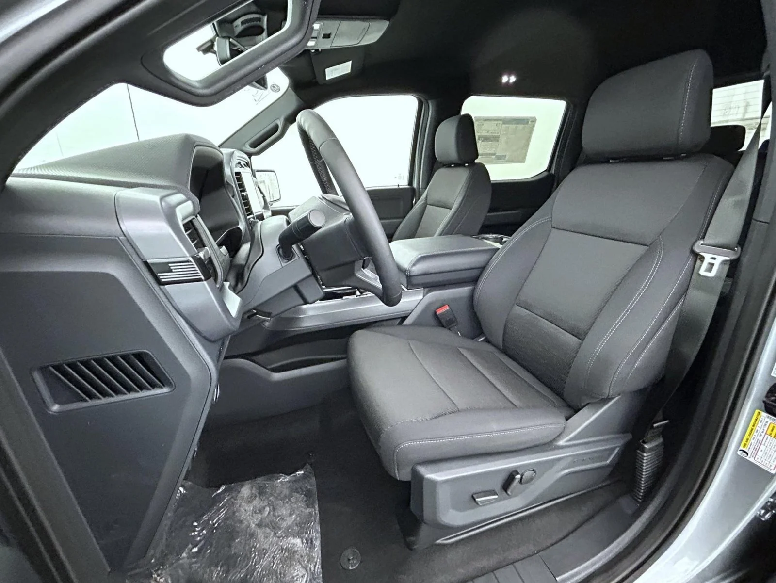 New 2026 Silver Ford XLT image 10