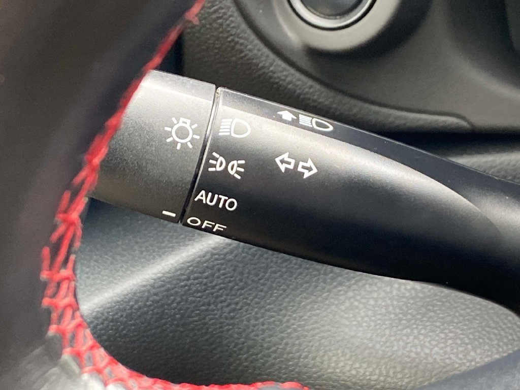 Used 2022 White Subaru Premium image 18