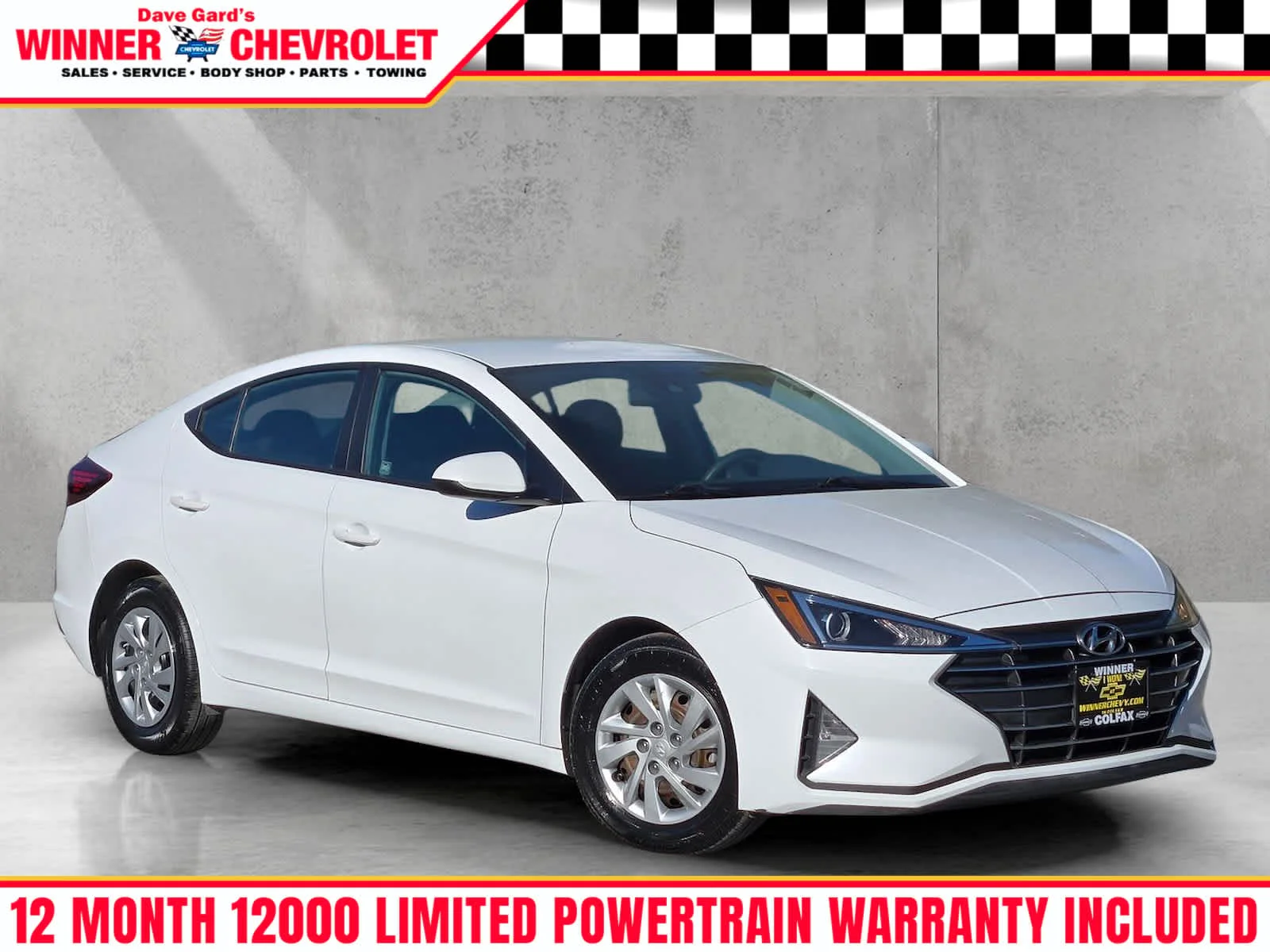 Used 2020  Hyundai SE image 1