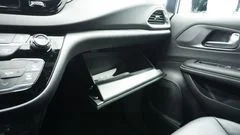 New 2026 Bright White Clear-Coat Exterior Paint Chrysler LX image 9