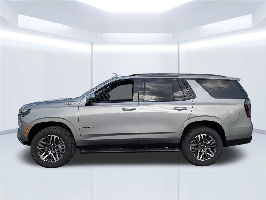2026 Chevrolet Tahoe Z71 - Photo 2