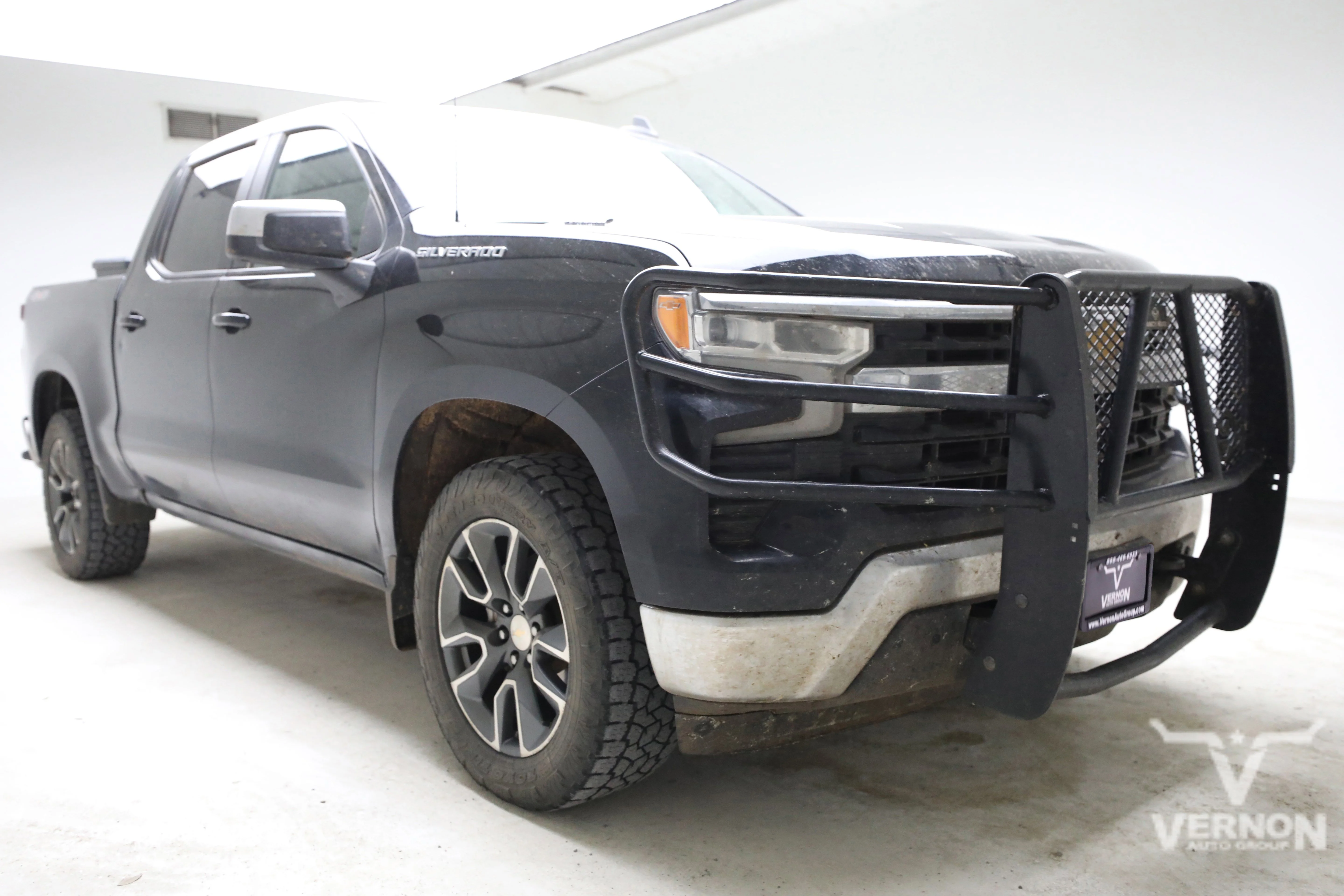 Pre-Owned 2023 Chevrolet Silverado 1500 LT Crew Cab 4x4