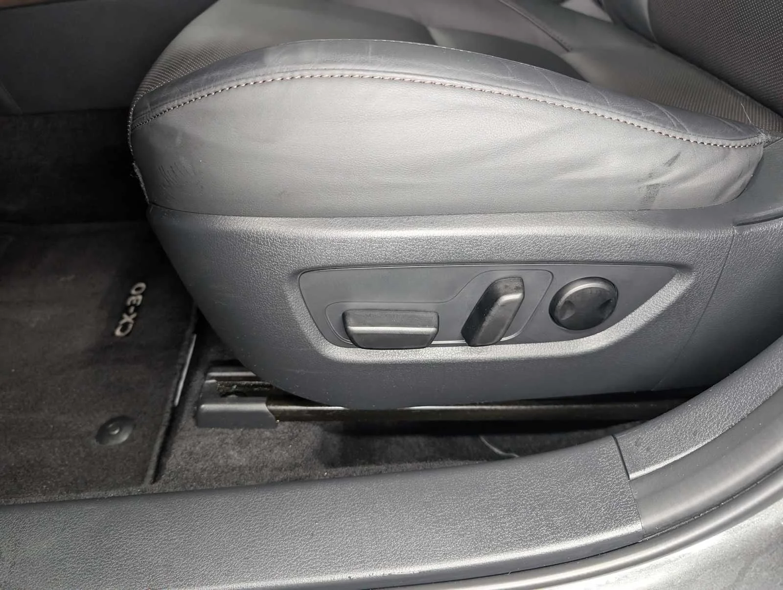 Used 2025 Machine Gray Metallic Mazda 2.5 S Premium Package image 34