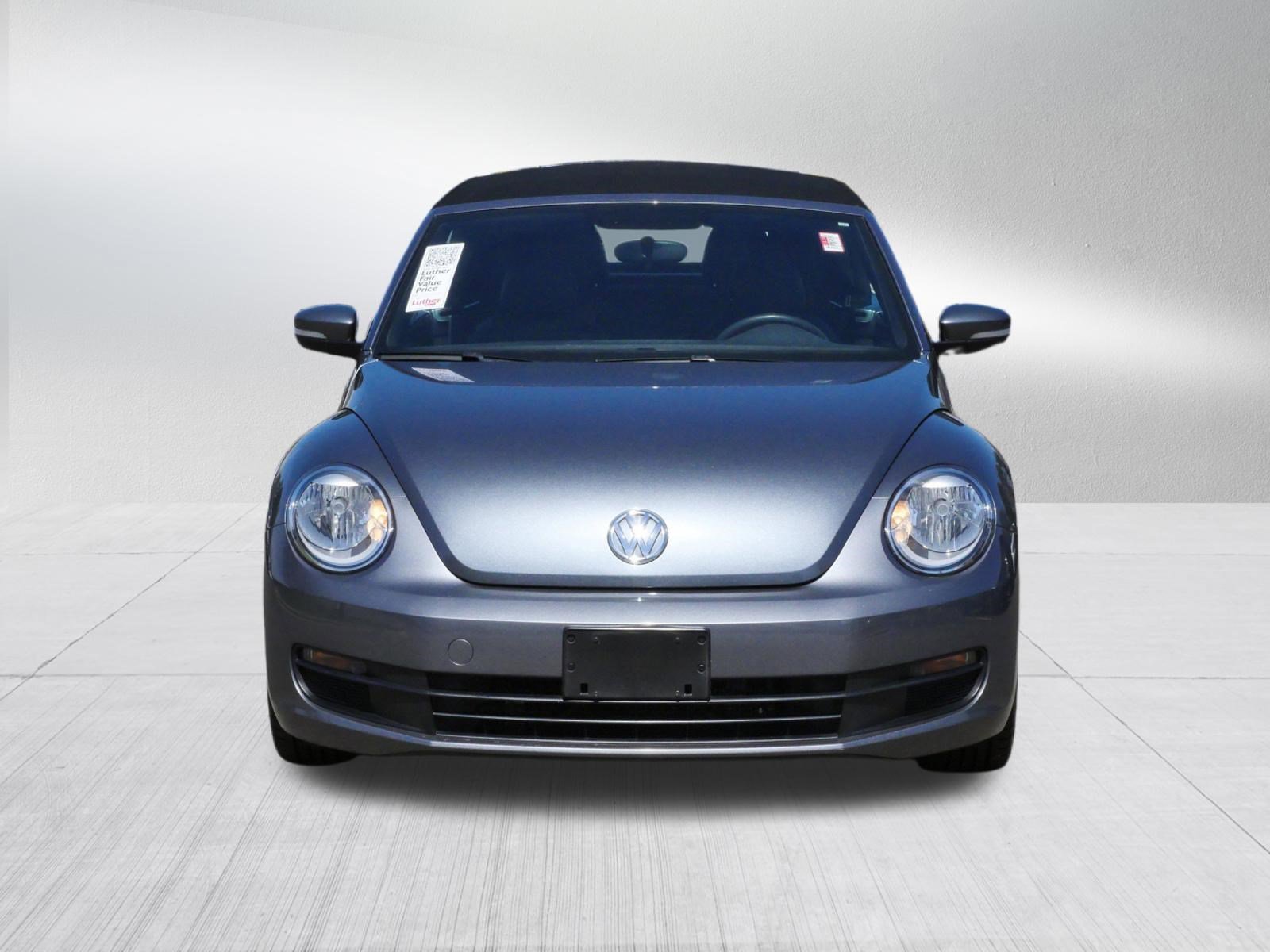 Used 2013 Volkswagen Beetle 2.5 with VIN 3VW5X7AT4DM823369 for sale in Burnsville, Minnesota
