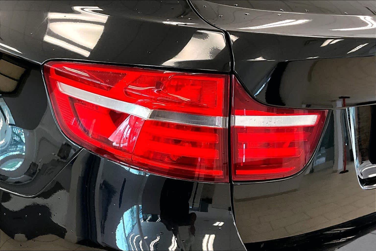Used 2014 Space Gray Metallic BMW xDrive35i image 26