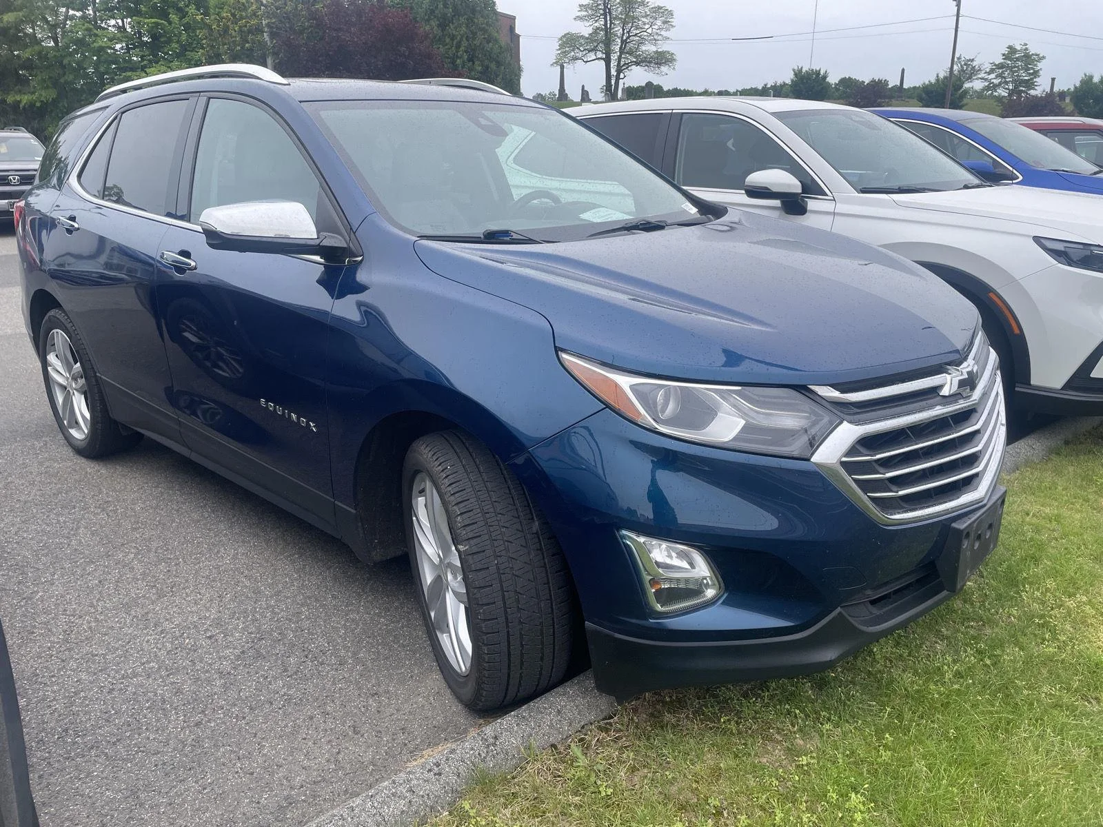 2019 Chevrolet Equinox AWD Premier 2.0T's photo