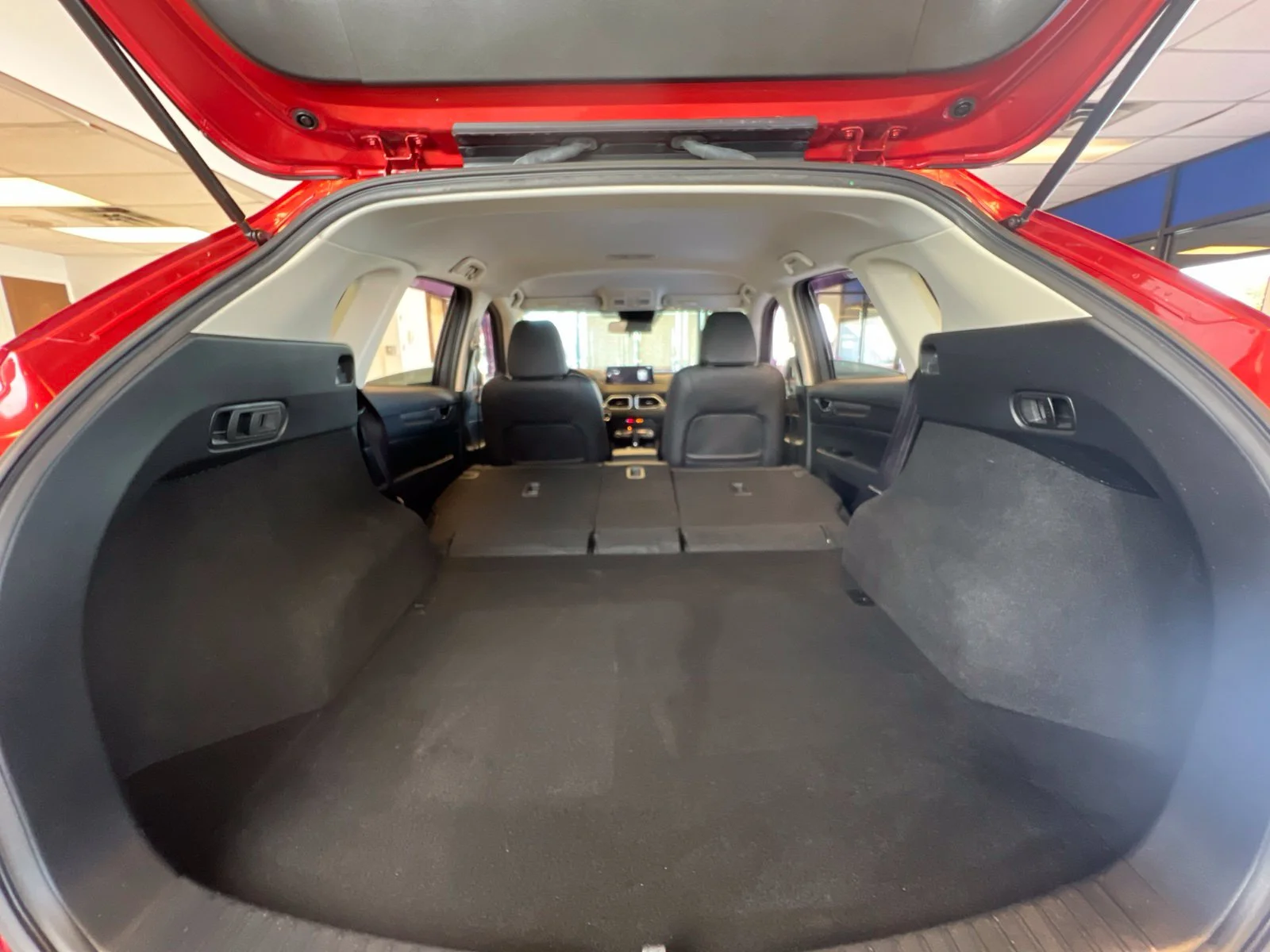 Used 2021 Soul Red Crystal Metallic Mazda Touring image 32