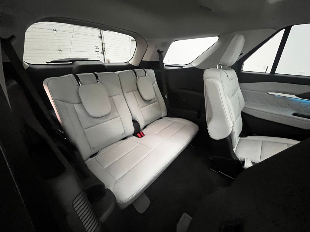 New 2026 Black Ford Platinum image 40