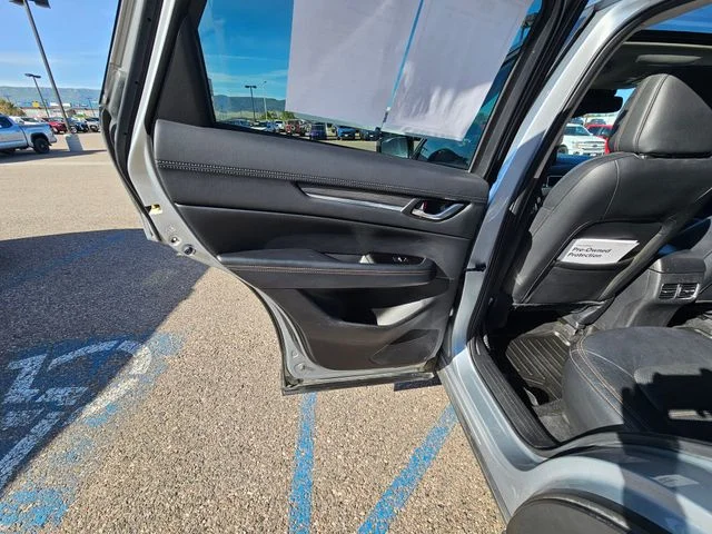 Used 2018 Sonic Silver Metallic Mazda Grand Touring image 18