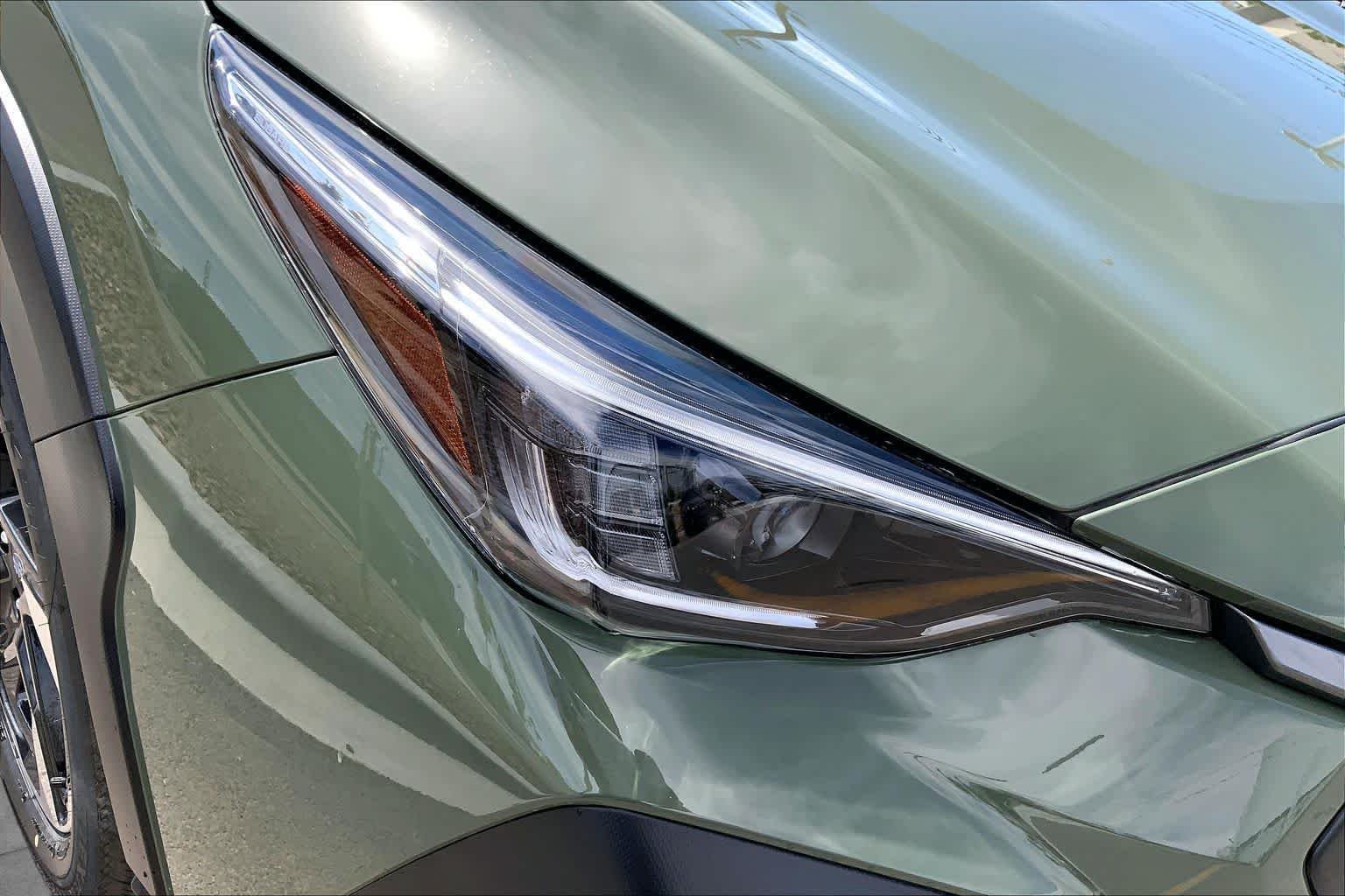 New 2026 ALPINE GREEN Subaru Limited image 13
