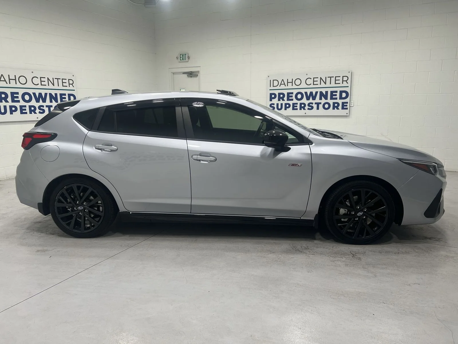 Certified Used 2024 Silver Subaru 2.5RS image 9