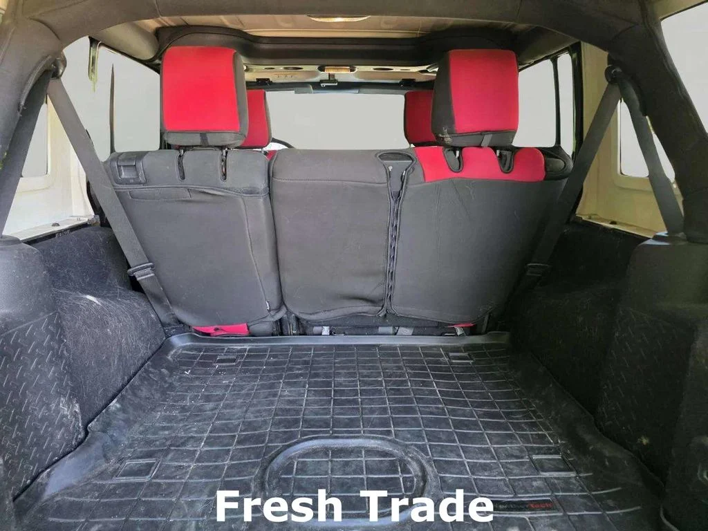 Used 2018 Black Clearcoat Jeep Unlimited Sport image 7