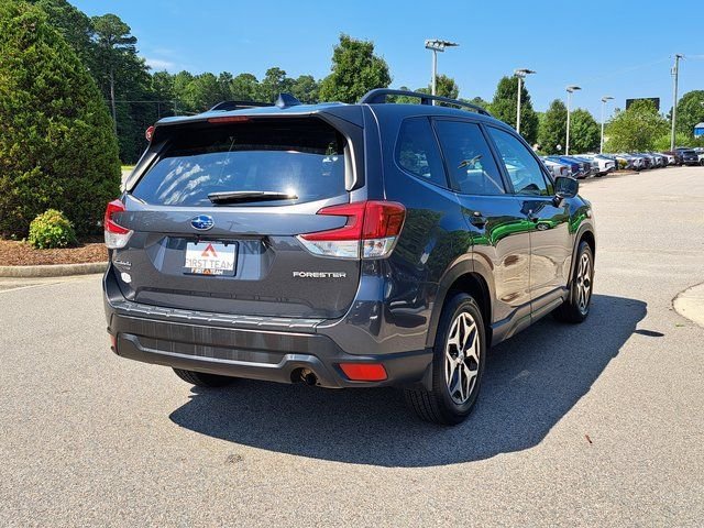 Certified Used 2021 Gray Subaru Premium image 5