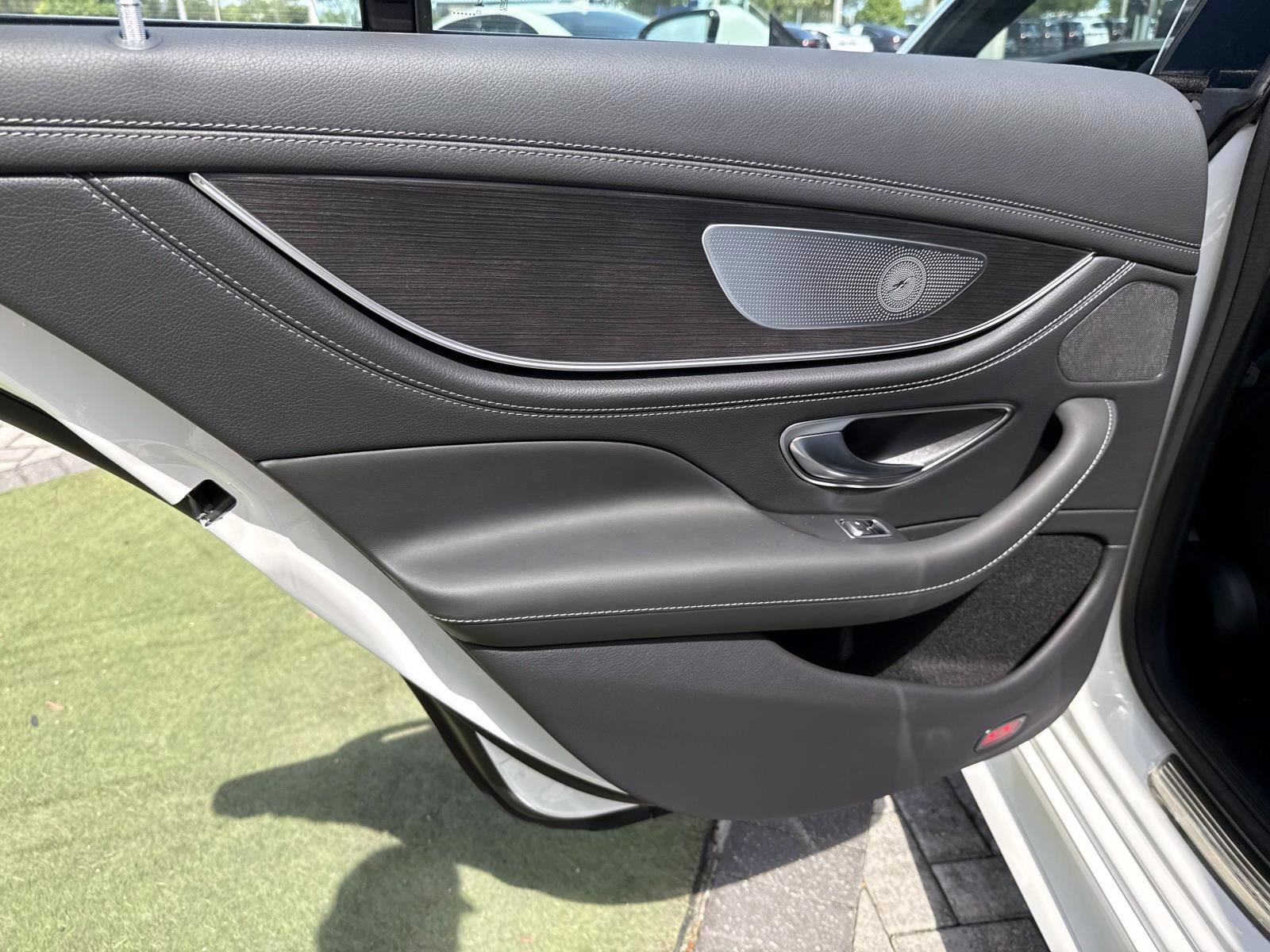 New 2026 Polar White Mercedes-Benz 43 4-Door Coupe image 10