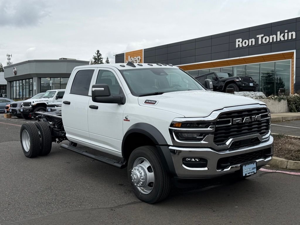 New 2026 Bright White Clearcoat RAM Tradesman image 2