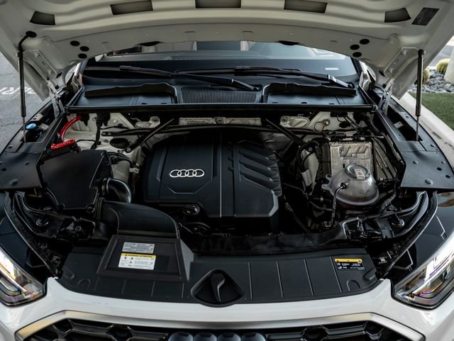 Used 2023 Glacier White Audi 45 S line Premium image 42