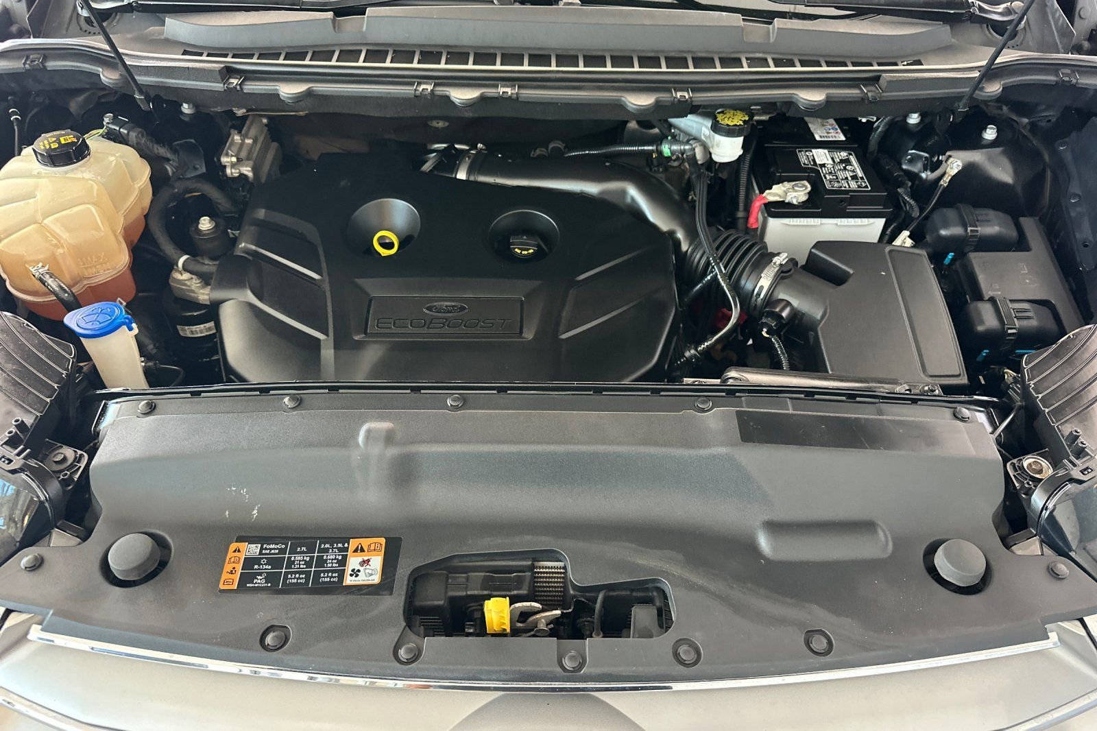 Used 2018 Black Ford SEL image 23