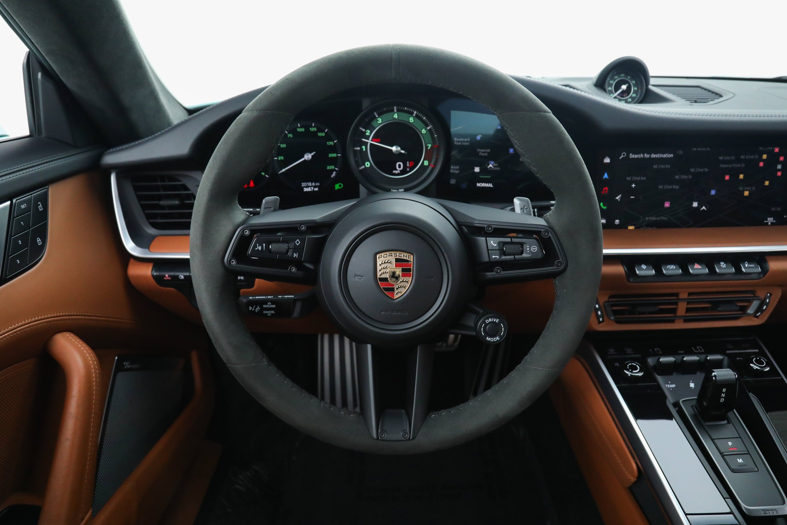 Used 2023 Green Porsche Turbo S Coupe image 27