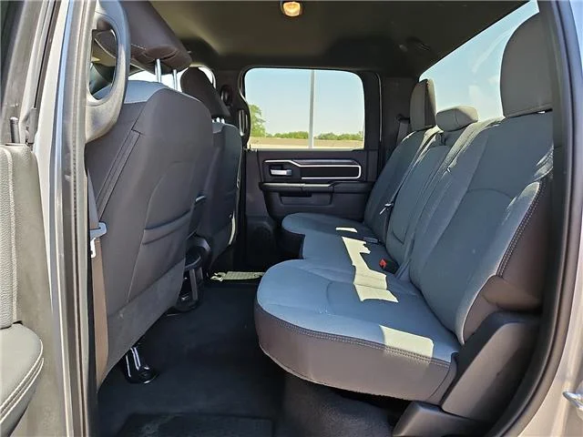 Used 2024 Billet Silver Metallic Clearcoat RAM Big Horn 4x4 Crew Cab 8 ft. box 169.5 in. WB image 7