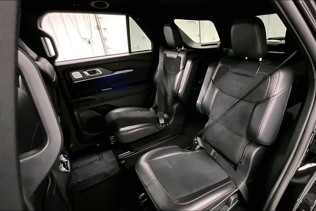 2025 Ford Explorer ST - Photo 25