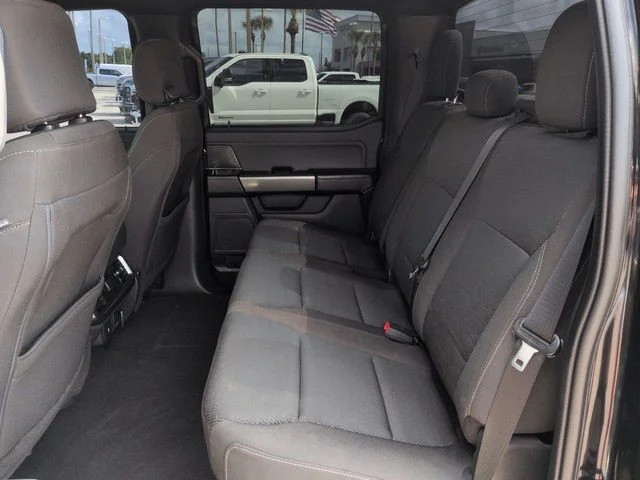 Used 2023 Agate Black Metallic Ford XLT image 13