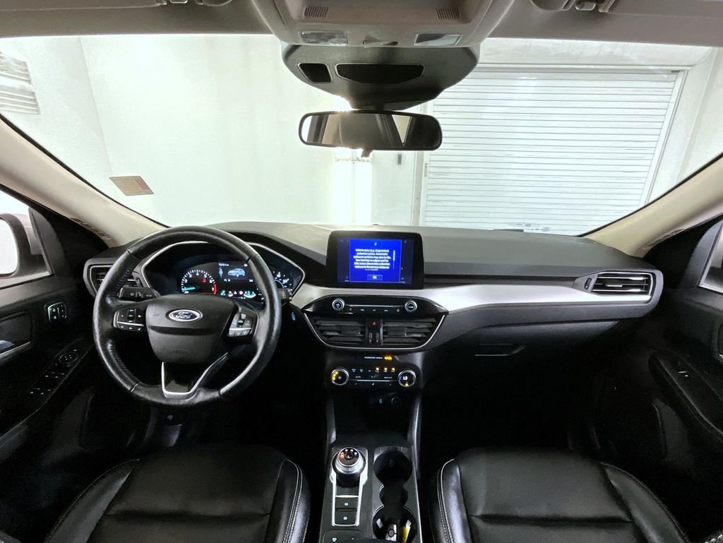 Used 2020 Silver Ford SEL image 13