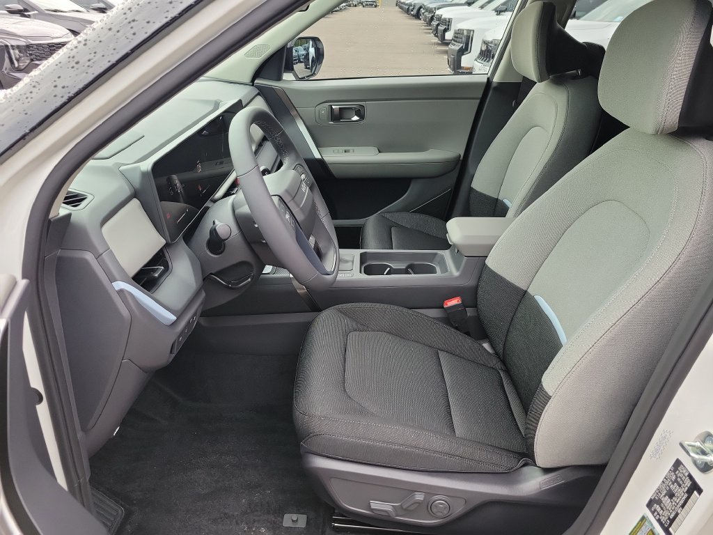 New 2027 Snow White Pearl Kia S image 19