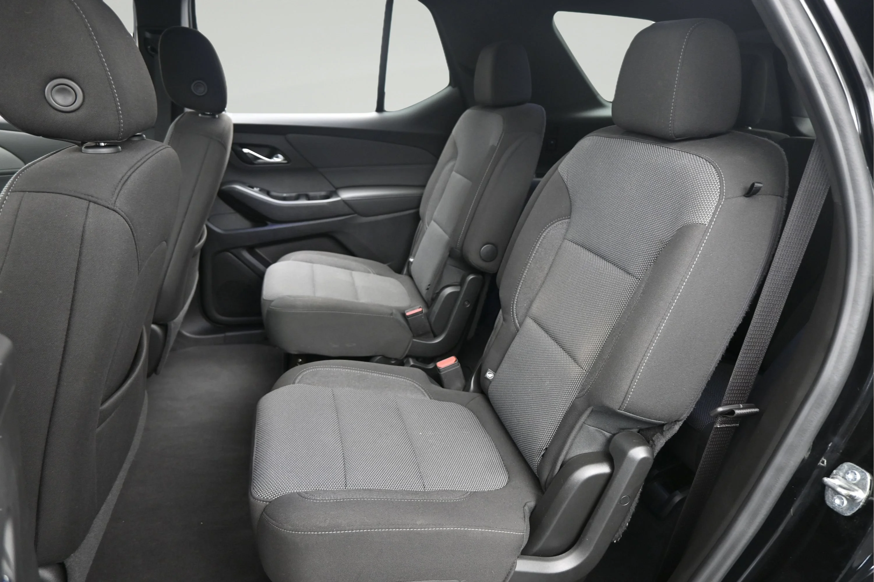 Used 2023 Mosaic Black Metallic Chevrolet LT Cloth image 11