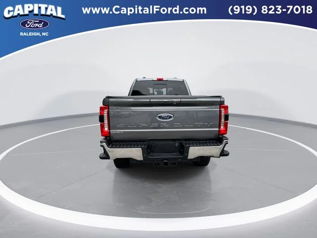 Used 2023 Gray Ford Lariat image 7