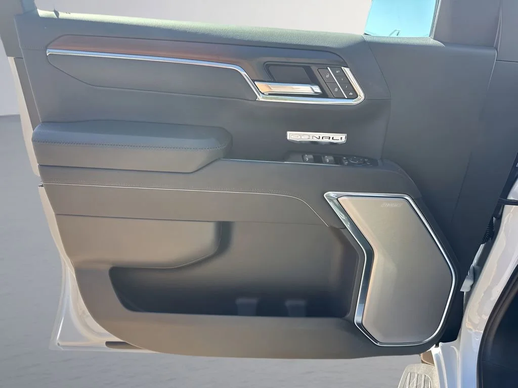 New 2026 Glacier White Tricoat GMC Denali image 24