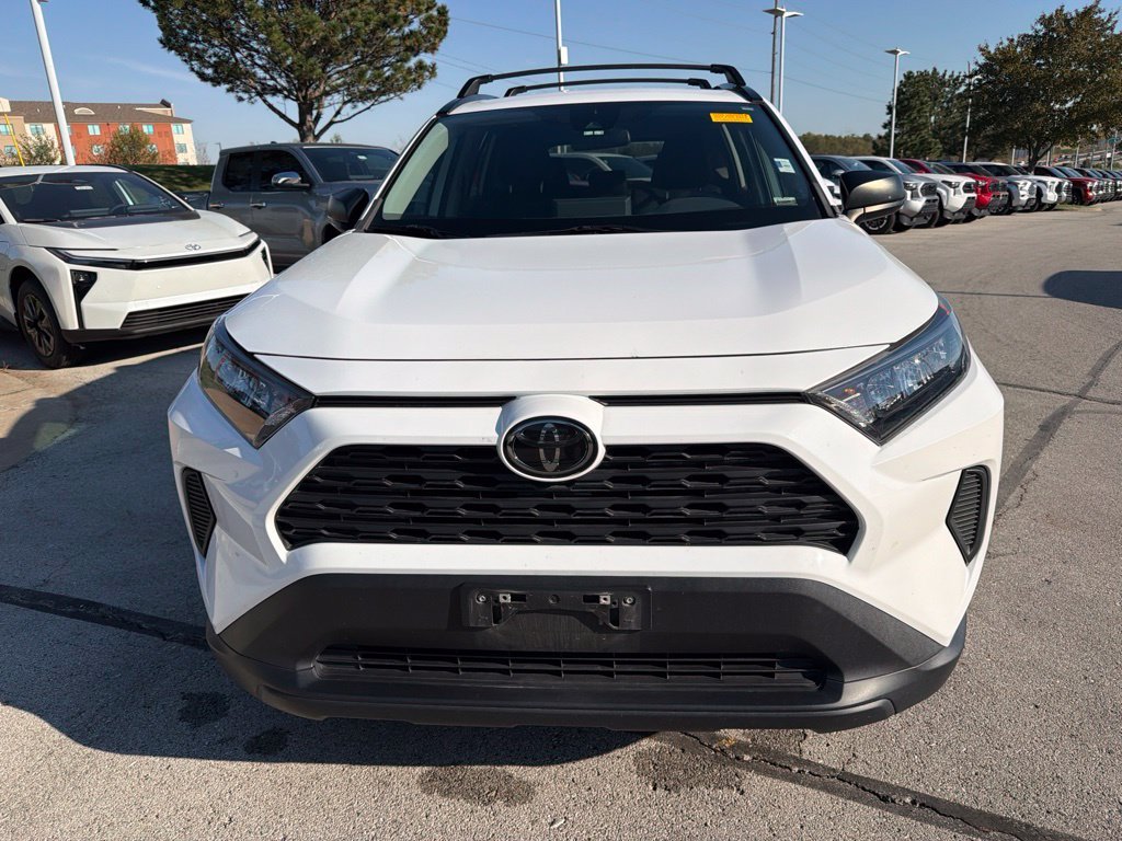 Used 2020 Toyota RAV4 LE with VIN 2T3H1RFV1LC082281 for sale in Kansas City