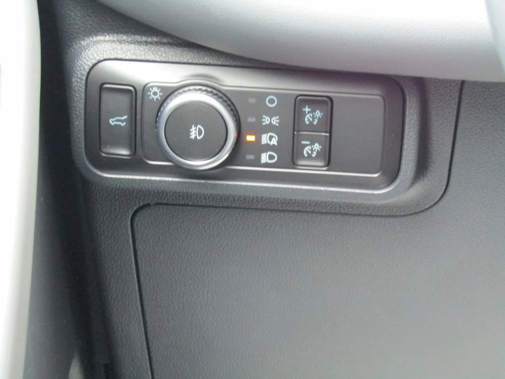 New 2026 Agate Black Metallic Ford Active image 37