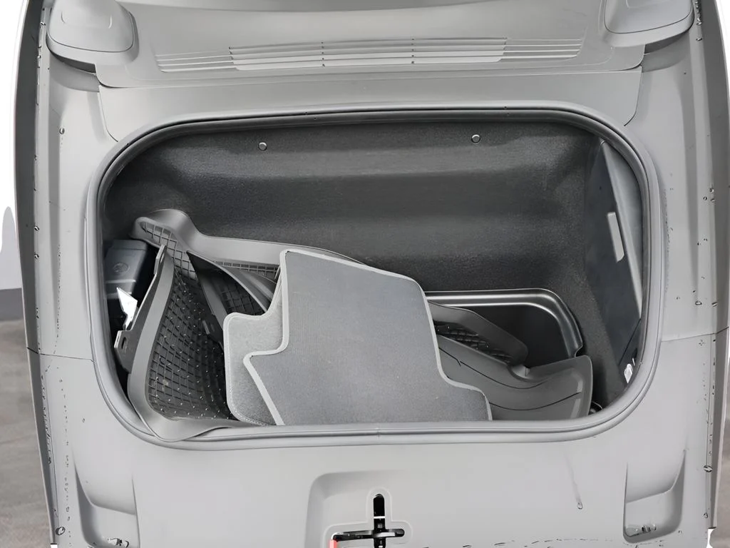 Used 2025 White Porsche Carrera image 17
