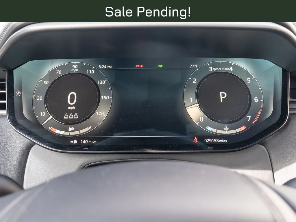 Certified Used 2023 White Land Rover SE Dynamic image 14