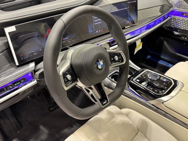 New 2026 Oxide Grey Metallic BMW 760i xDrive image 15