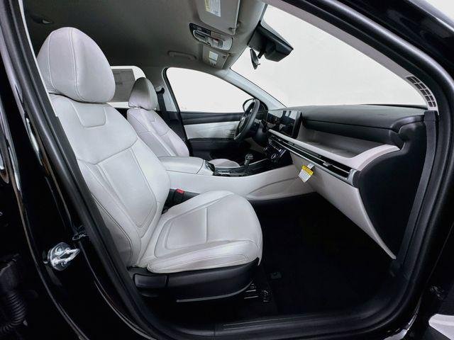 New 2026 Black Hyundai SEL Plus FWD image 42