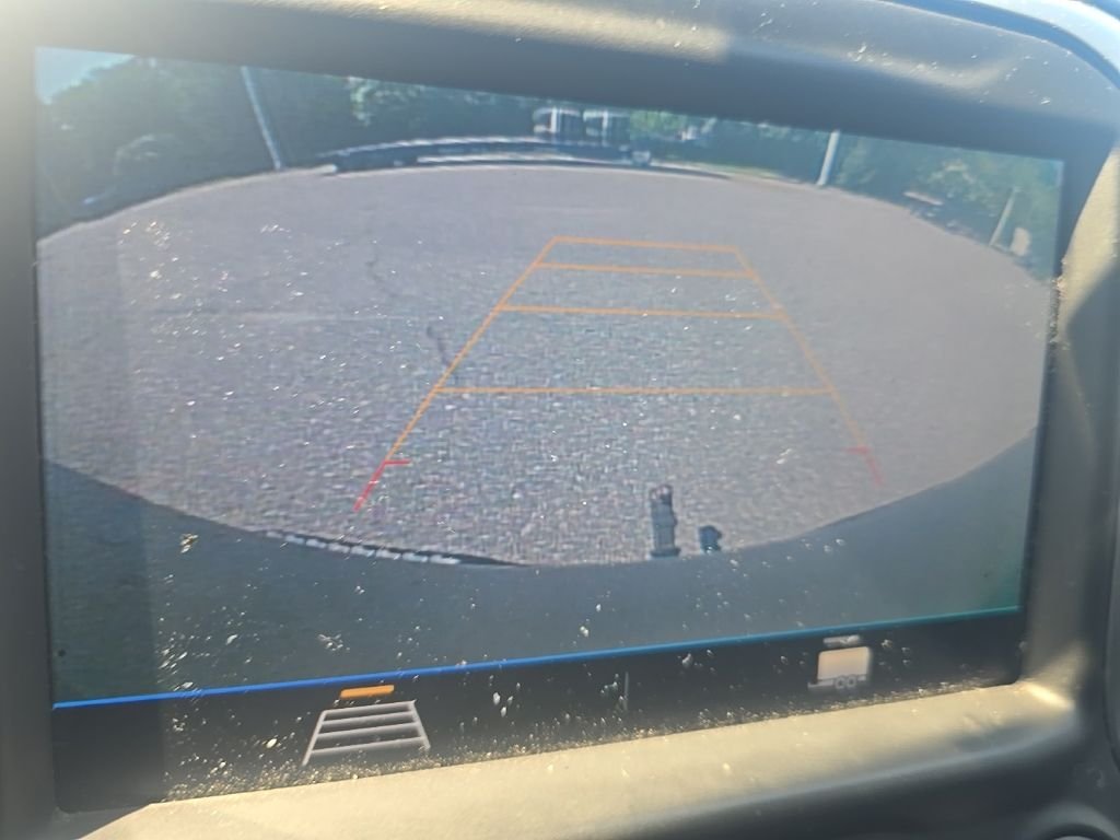 Used 2020 Silver Chevrolet LT image 19