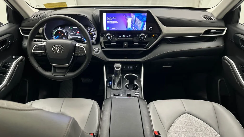 Used 2023 Beige Toyota Bronze Edition image 23
