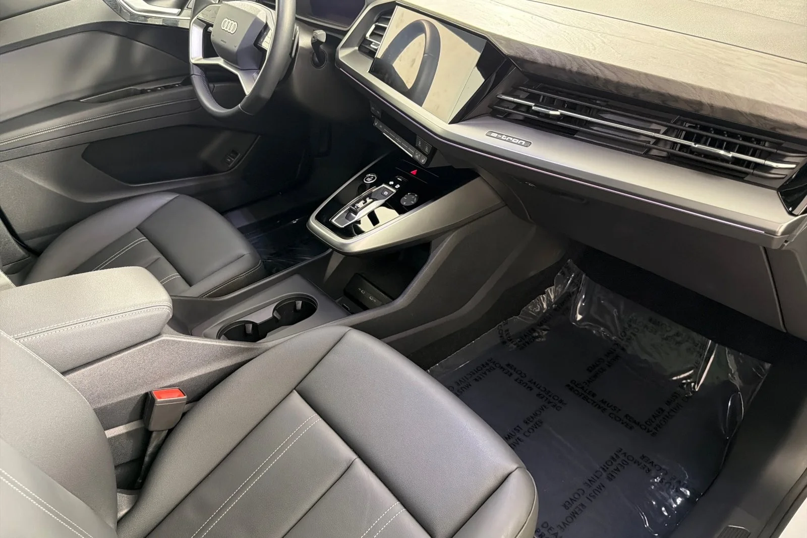 Used 2024 Glacier White Metallic Audi Prestige 55 quattro image 15