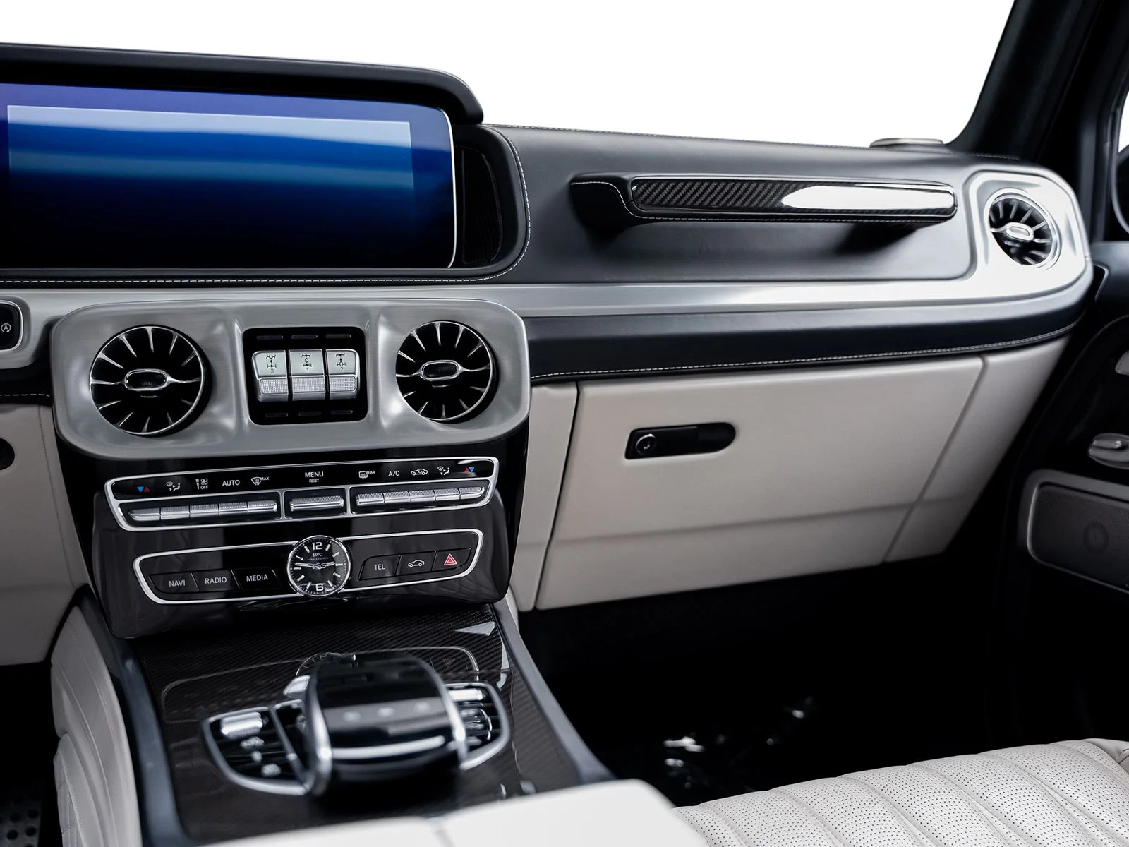 Used 2022 White Mercedes-Benz G 63 AMG® image 27