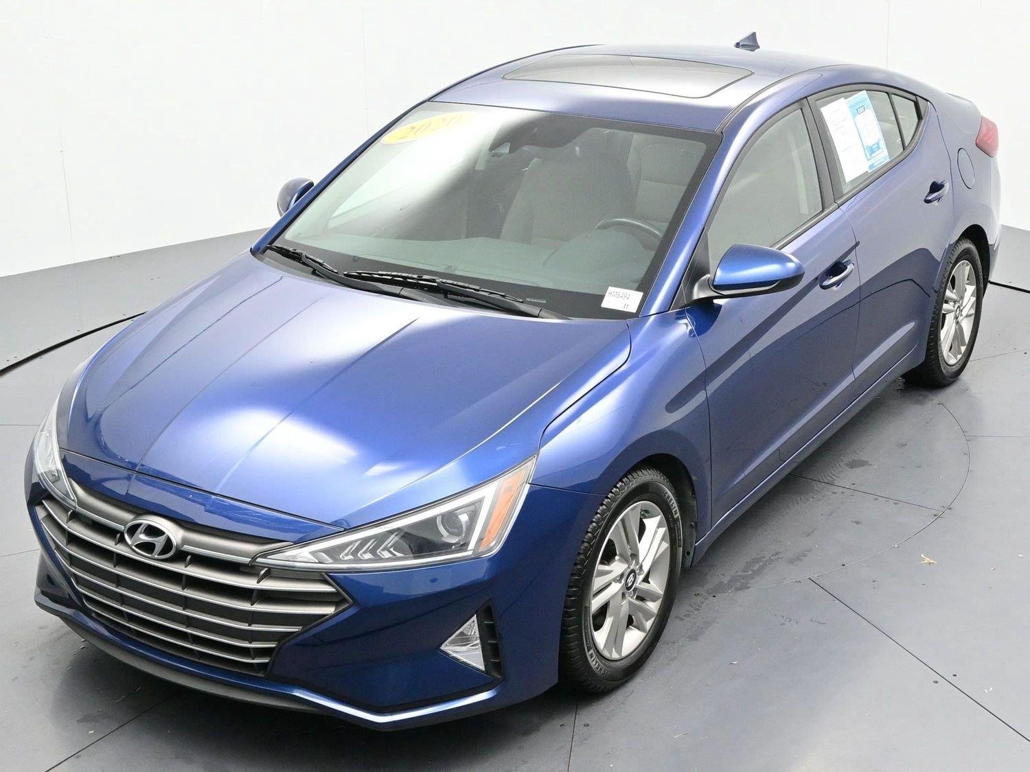 Used 2020 Lakeside Blue Hyundai Value Edition image 40