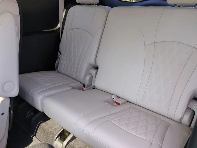 Used 2023 White Buick Avenir image 24